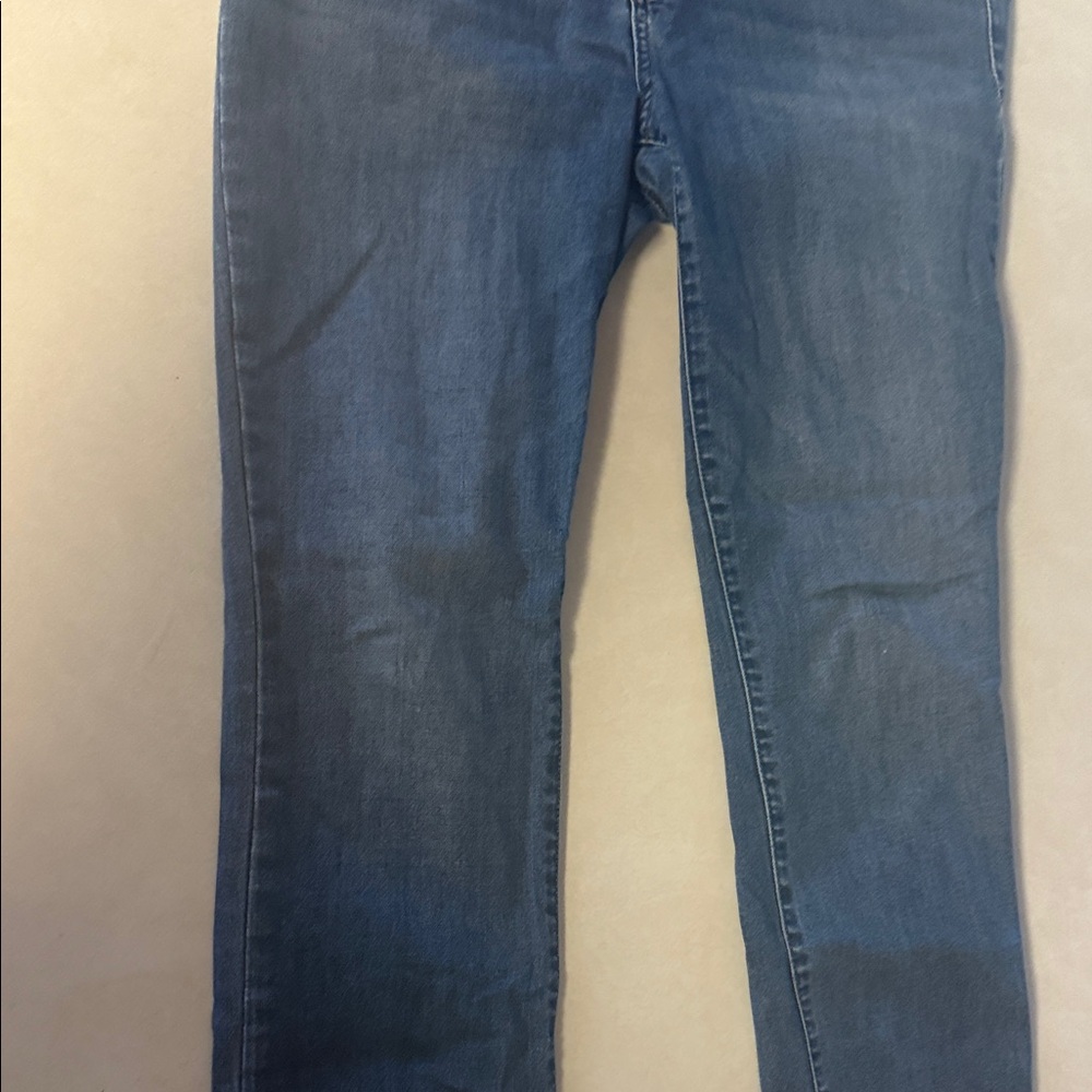 STS Blue Mid-Wash Denim Jeans🐶 - Picture 5 of 10